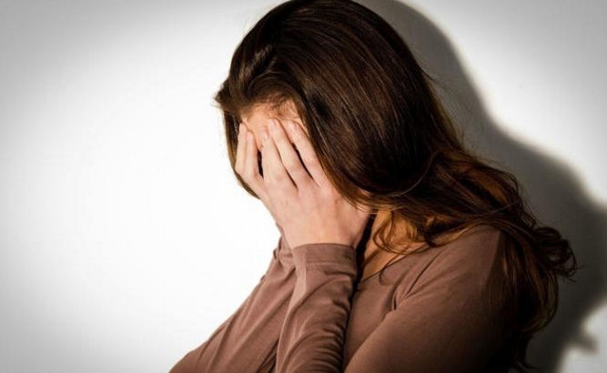 女人常吃什么美容养生？这种白色小果竟能延缓衰老！